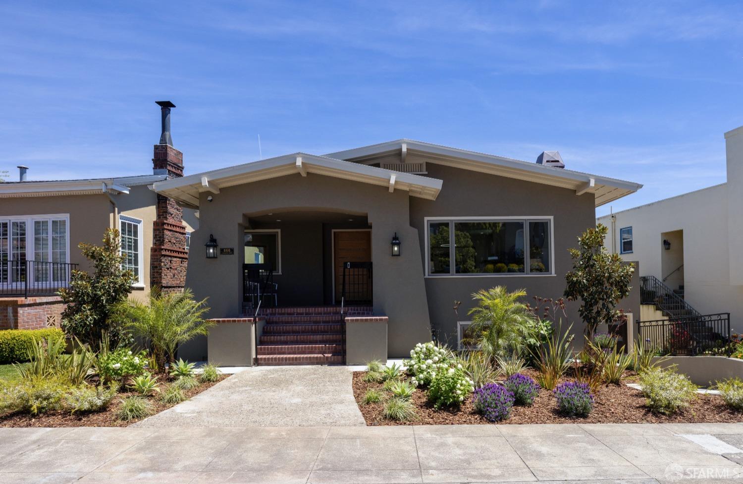 San Francisco, California 94112, United States, 6 Bedrooms Bedrooms, ,6 BathroomsBathrooms,Residential,Pending,125694