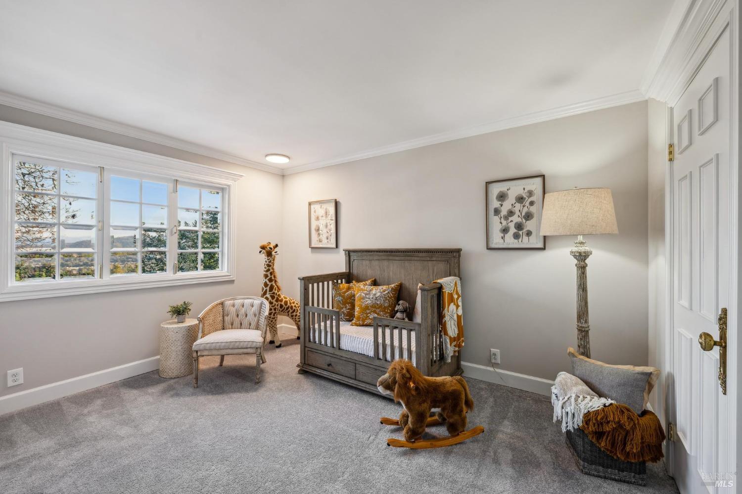 Santa Rosa, California 95404, United States, 4 Bedrooms Bedrooms, ,4 BathroomsBathrooms,Residential,Active,8123