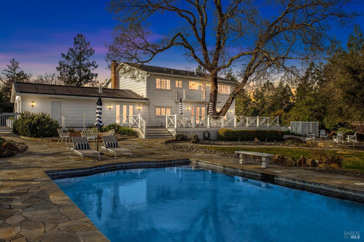 Santa Rosa, California 95404, United States, 4 Bedrooms Bedrooms, ,4 BathroomsBathrooms,Residential,Active,8123