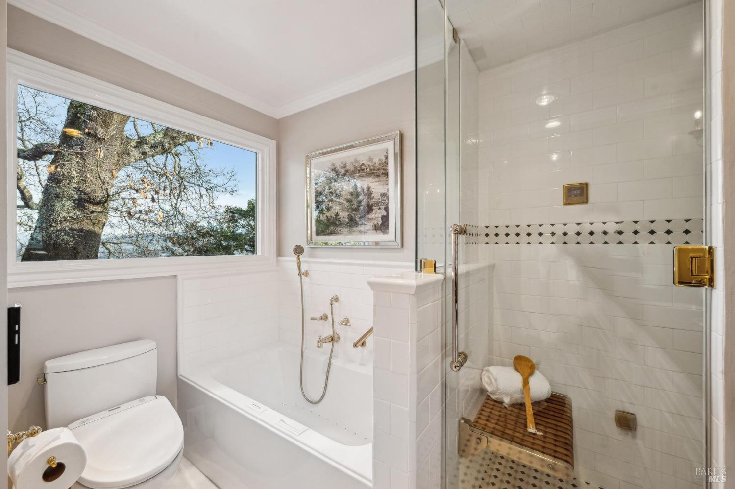 Santa Rosa, California 95404, United States, 4 Bedrooms Bedrooms, ,4 BathroomsBathrooms,Residential,Active,8123