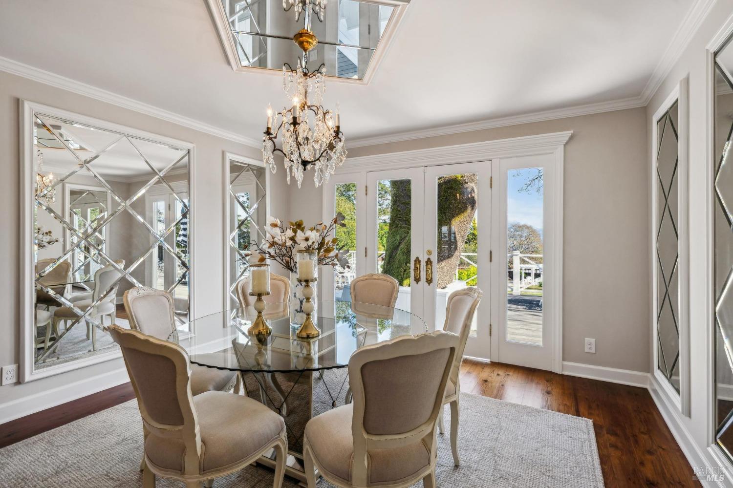 Santa Rosa, California 95404, United States, 4 Bedrooms Bedrooms, ,4 BathroomsBathrooms,Residential,Active,8123