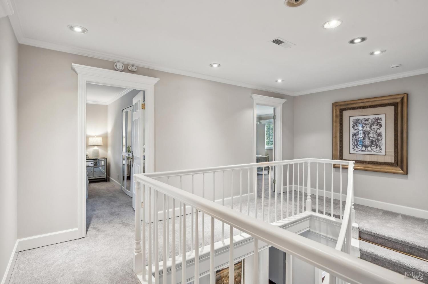 Santa Rosa, California 95404, United States, 4 Bedrooms Bedrooms, ,4 BathroomsBathrooms,Residential,Active,8123