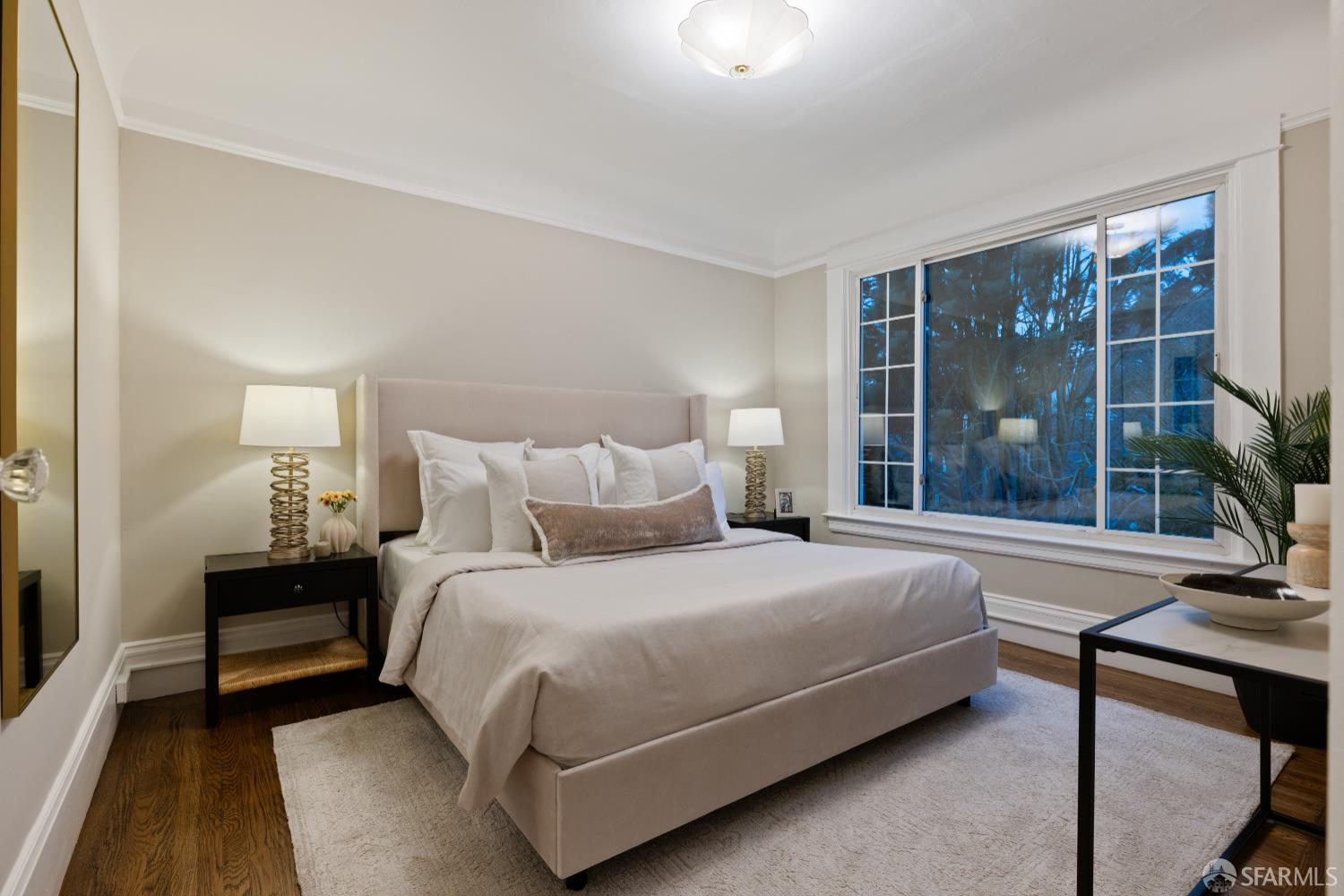 San Francisco, California 94118, United States, 5 Bedrooms Bedrooms, ,2 BathroomsBathrooms,Residential,Active,173402