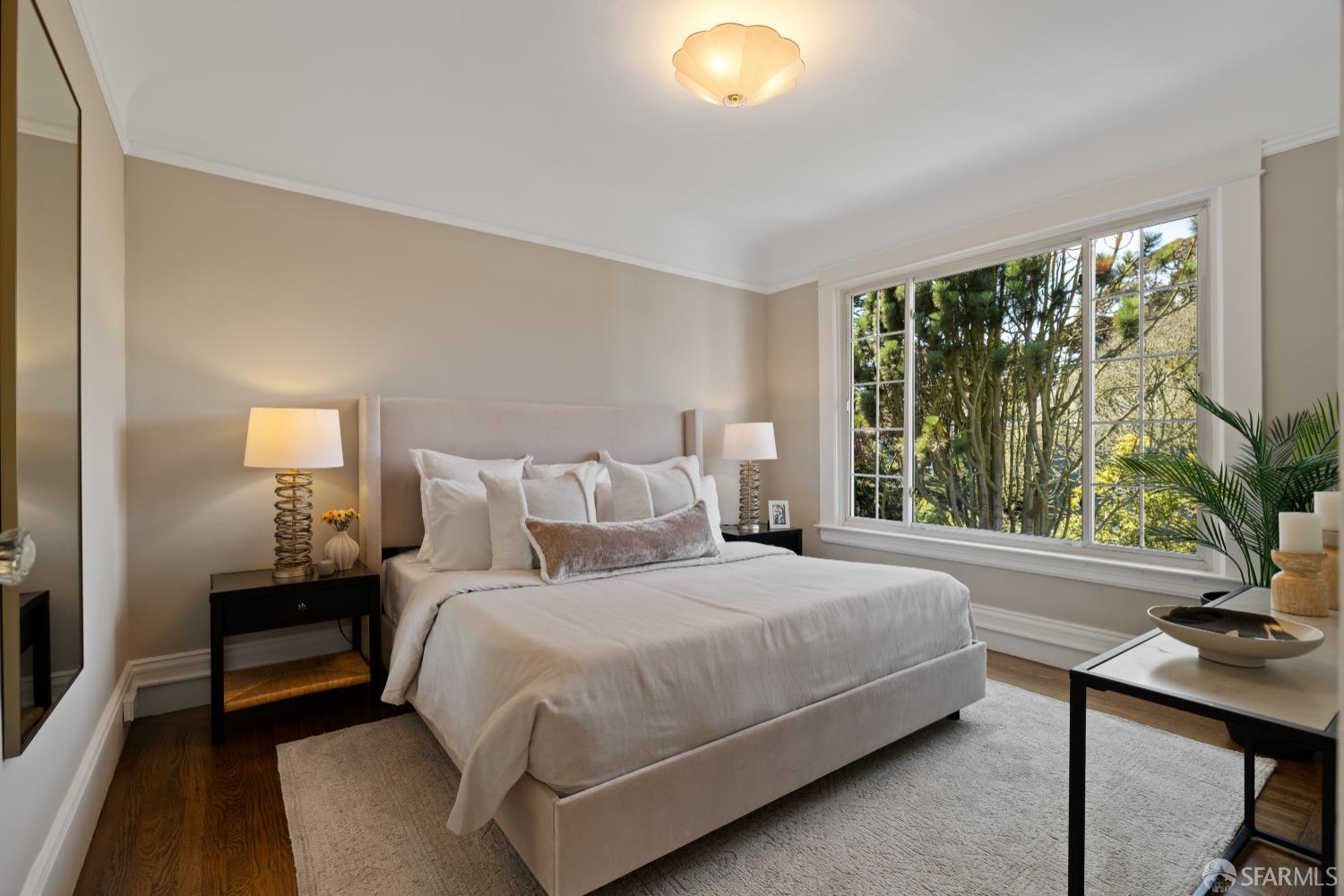 San Francisco, California 94118, United States, 5 Bedrooms Bedrooms, ,2 BathroomsBathrooms,Residential,Active,173402