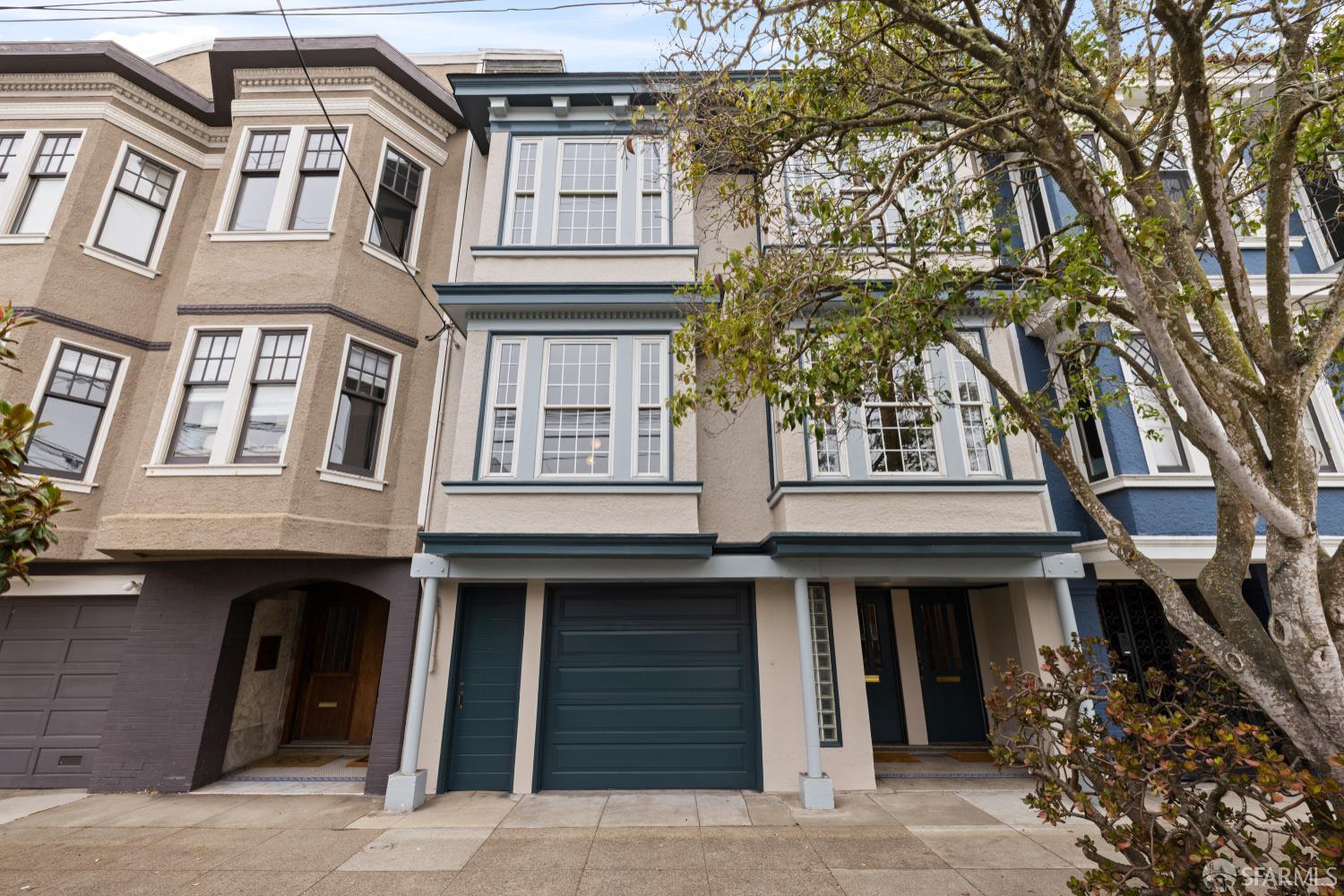 San Francisco, California 94118, United States, 5 Bedrooms Bedrooms, ,2 BathroomsBathrooms,Residential,Active,173402