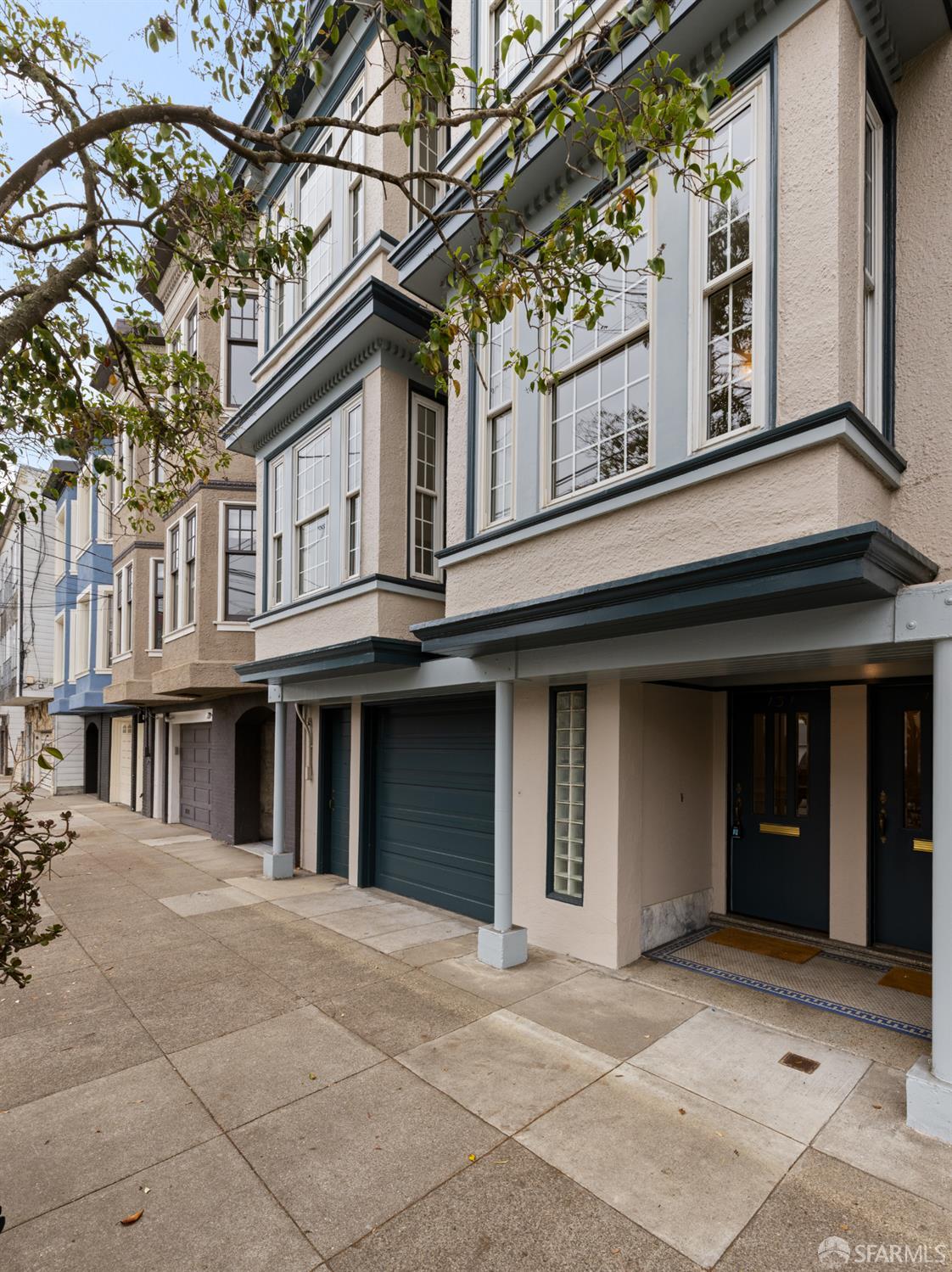 San Francisco, California 94118, United States, 5 Bedrooms Bedrooms, ,2 BathroomsBathrooms,Residential,Active,173402