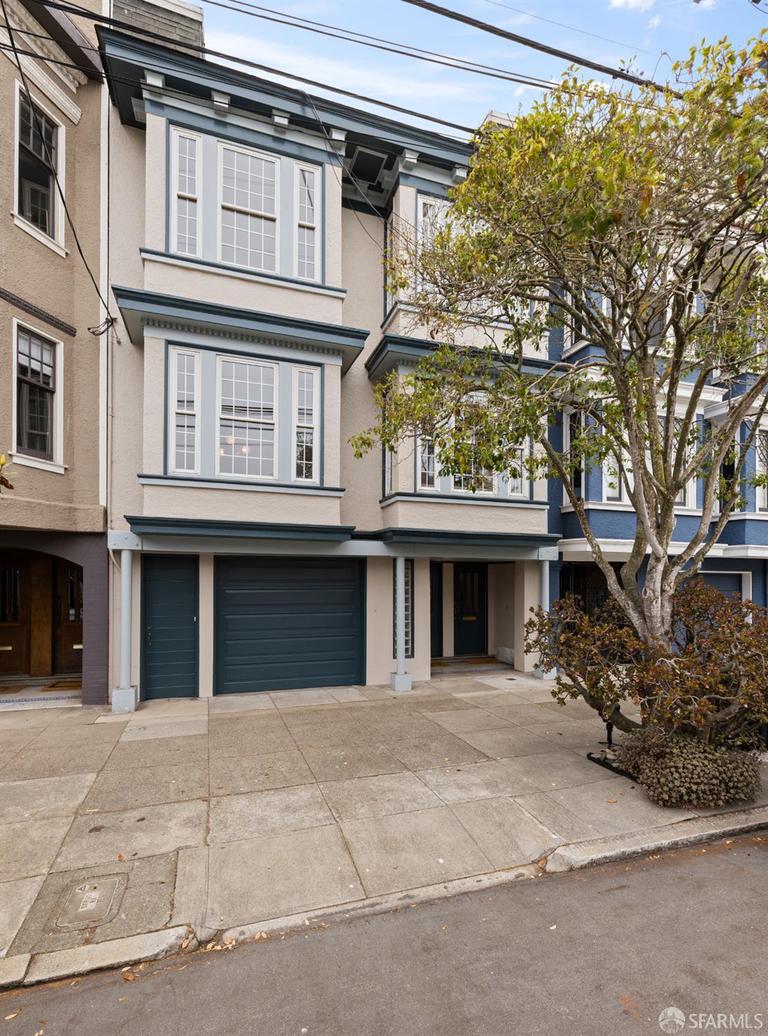 San Francisco, California 94118, United States, 5 Bedrooms Bedrooms, ,2 BathroomsBathrooms,Residential,Active,173402
