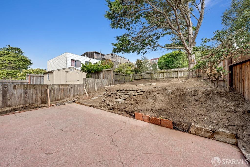 San Francisco, California 94116, United States, 2 Bedrooms Bedrooms, ,1 BathroomBathrooms,Residential,Active,96520