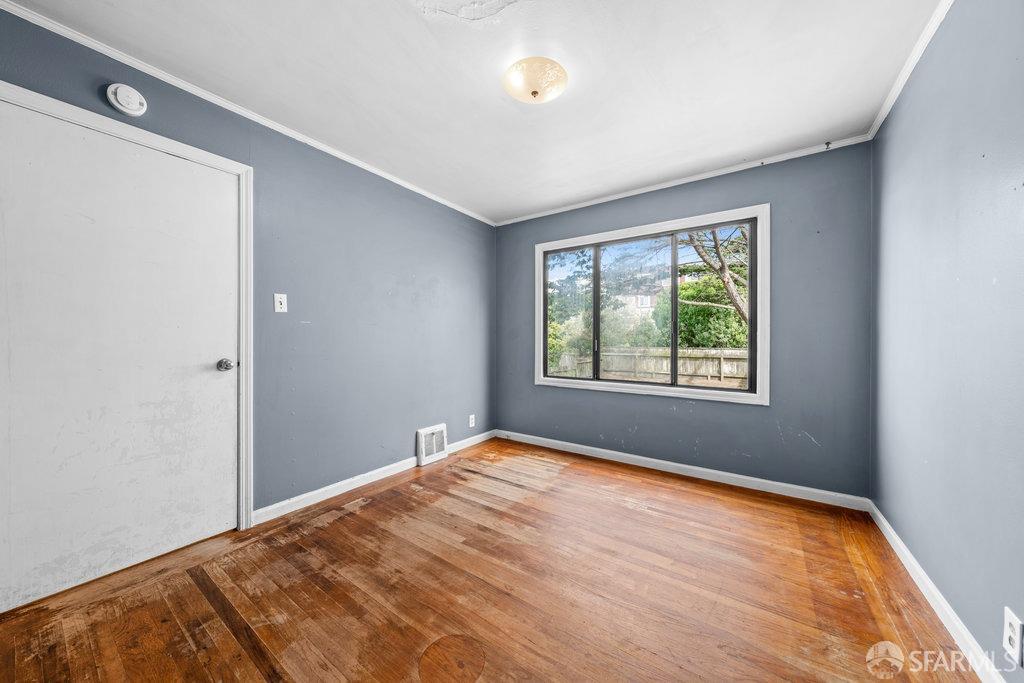 San Francisco, California 94116, United States, 2 Bedrooms Bedrooms, ,1 BathroomBathrooms,Residential,Active,96520