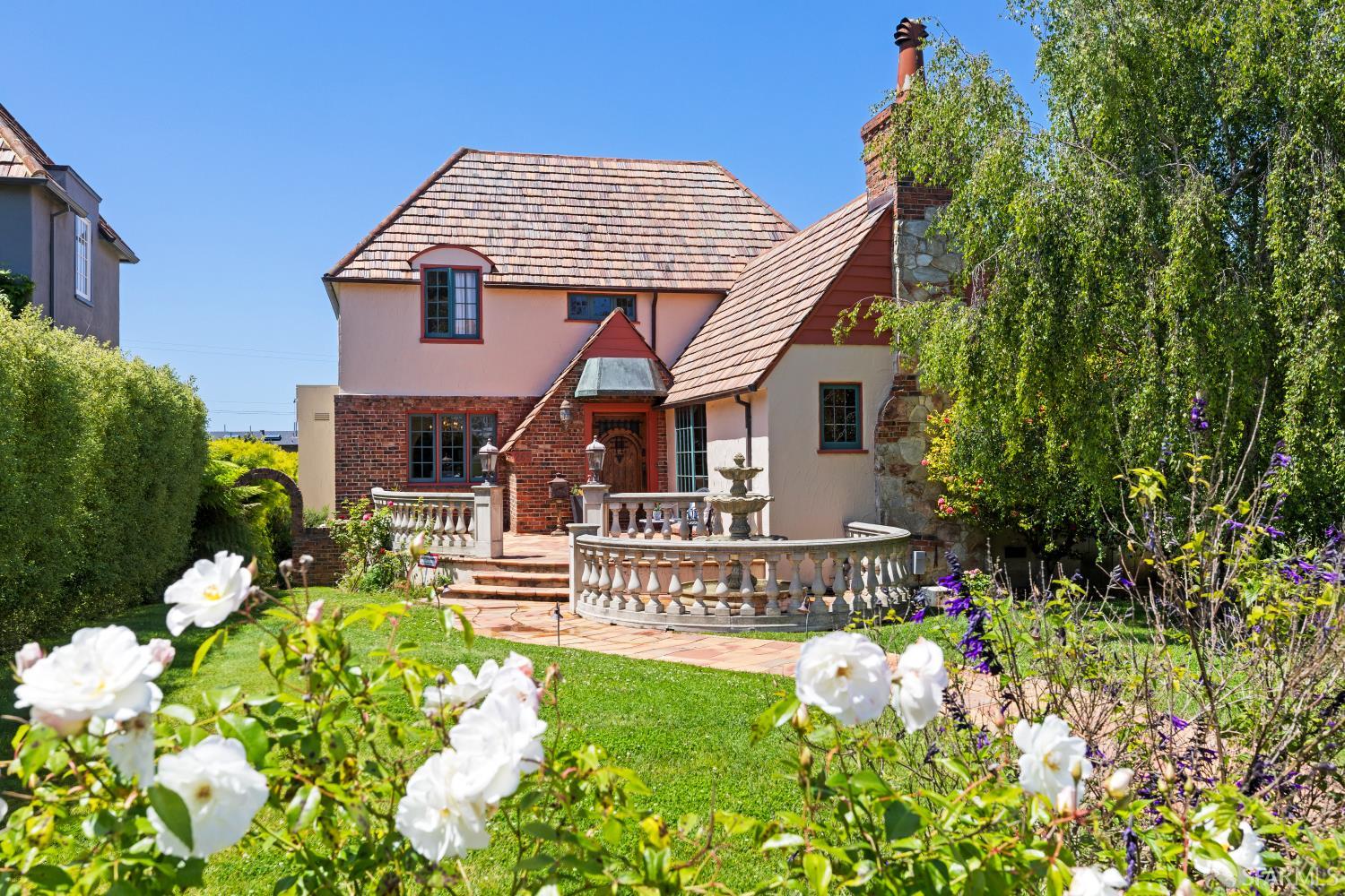 265 Moncada Way, San Francisco CA 94127