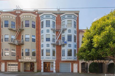 1961 Jefferson Street, San Francisco, CA 94123 - #: 423734255