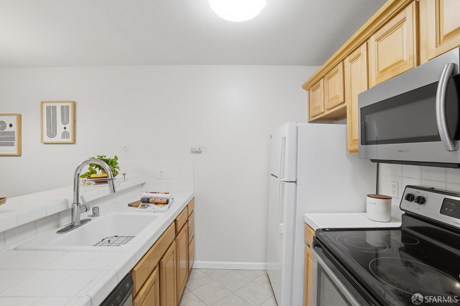 391 Mandarin Drive 208