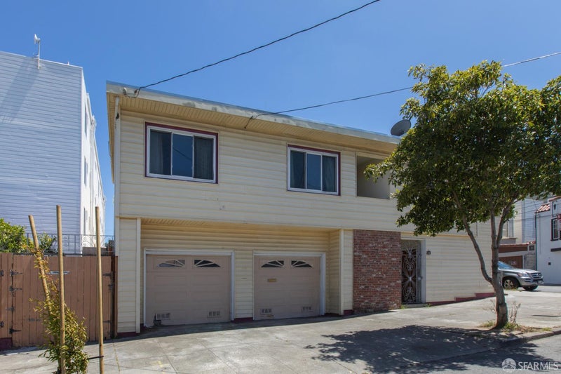 483 Ellington Avenue