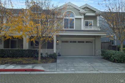 637 1st St Street W Sonoma CA 95476