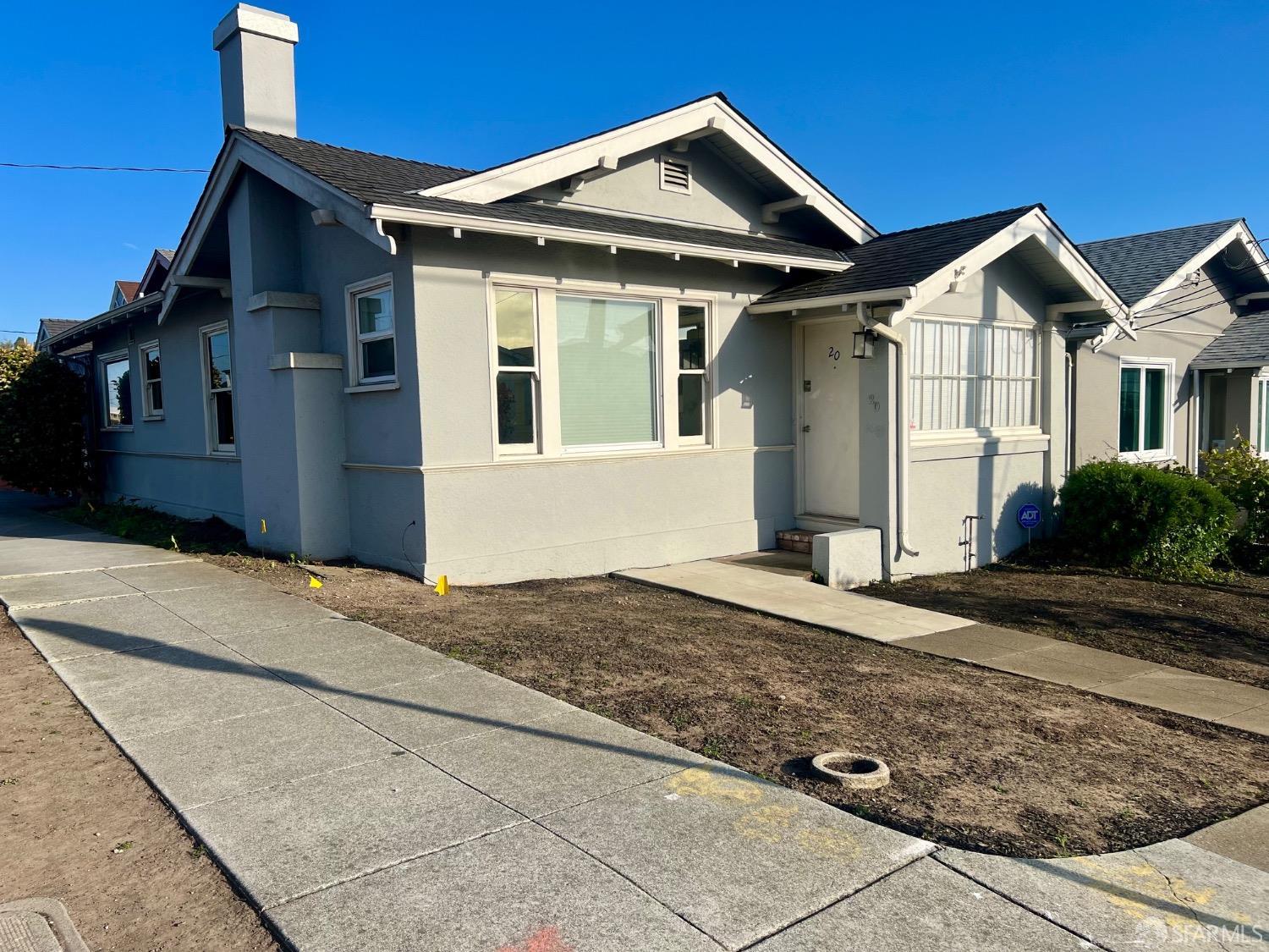 MLS: 425025971