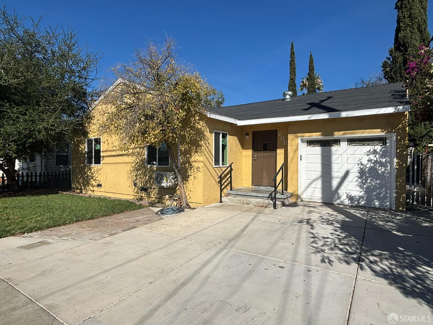 2861 Mount Diablo Street, Concord CA 94518