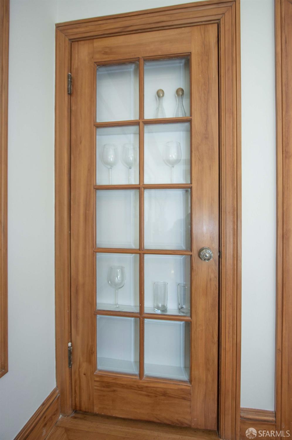 San Francisco, California 94127, United States, 3 Bedrooms Bedrooms, ,3 BathroomsBathrooms,Residential,Pending,87661