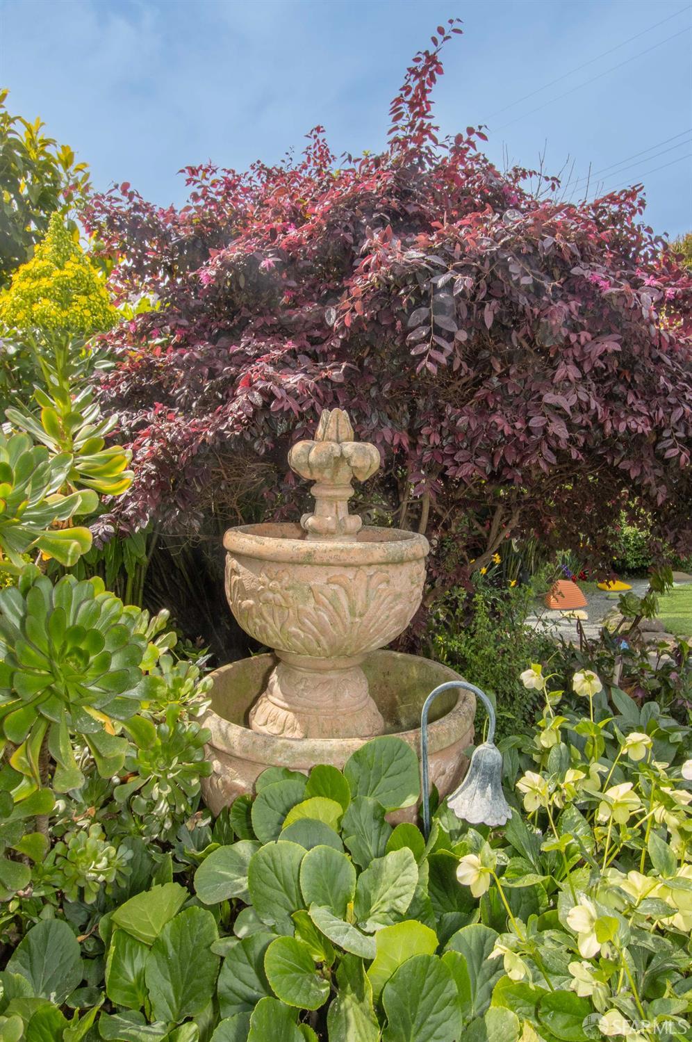 San Francisco, California 94127, United States, 3 Bedrooms Bedrooms, ,3 BathroomsBathrooms,Residential,Pending,87661