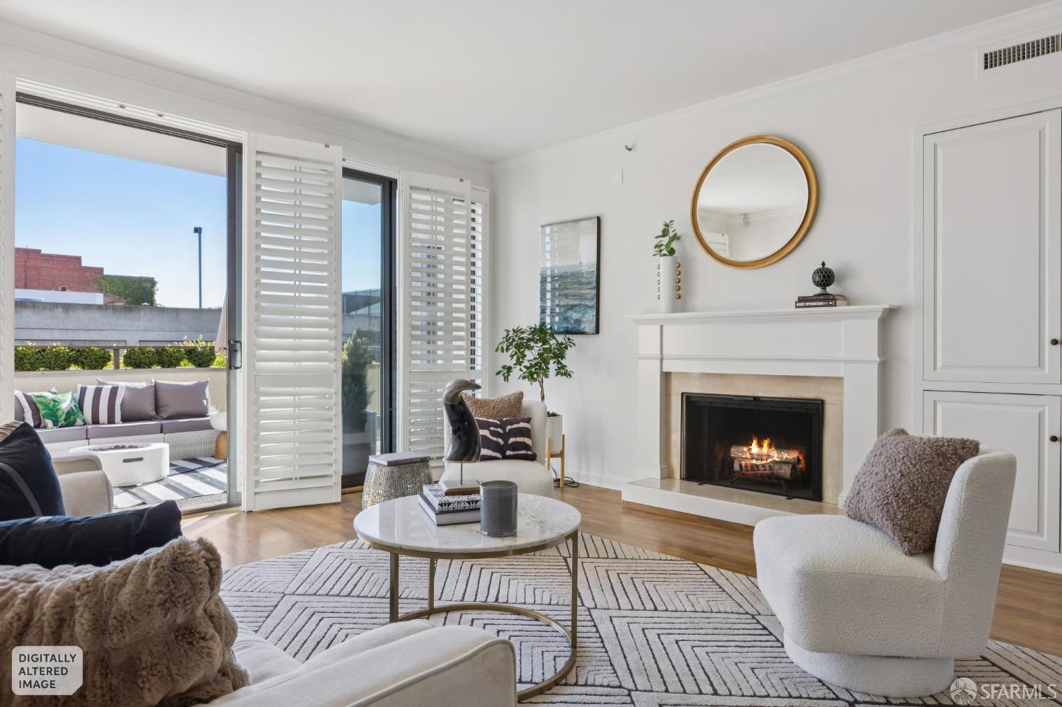 101 Lombard Street 105E
