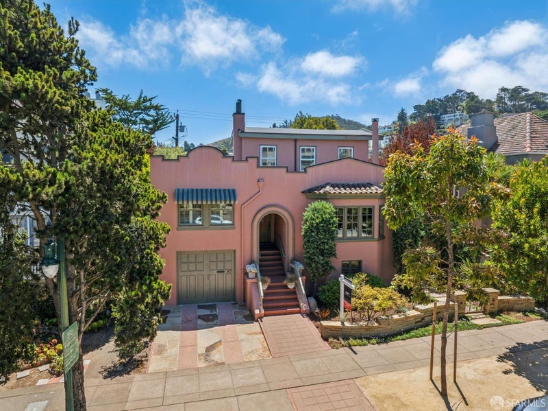 417 Dewey Boulevard