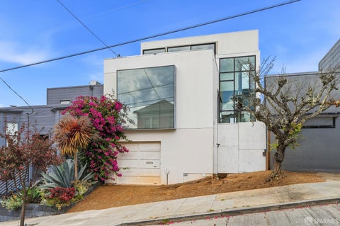 Property photo of 75 Bronte Street, San Francisco, CA 94110