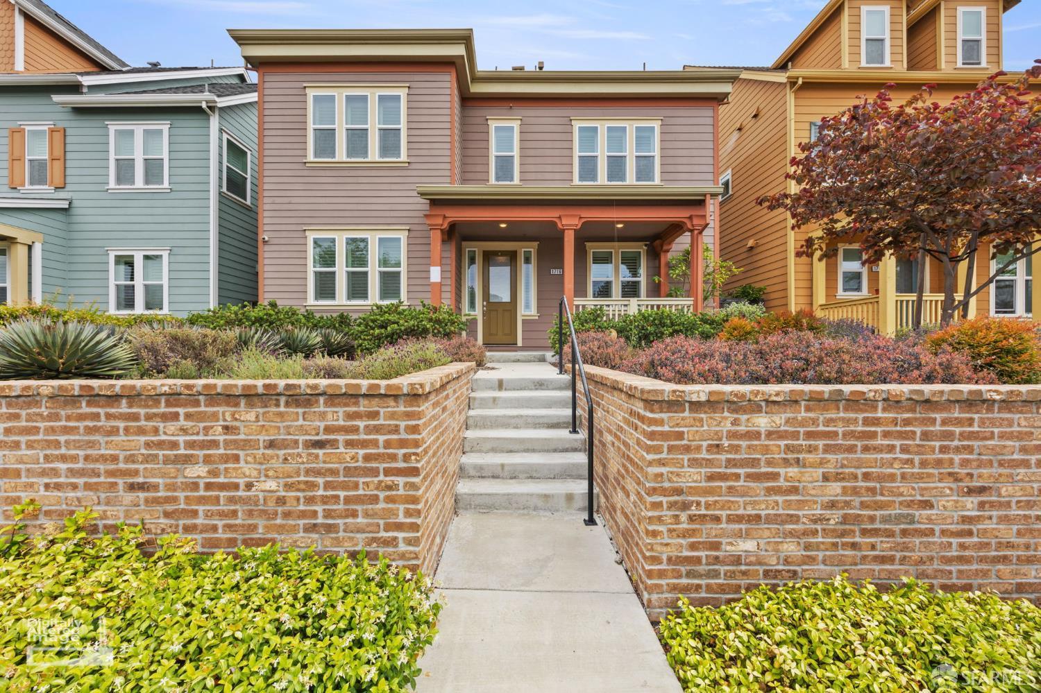 1716 John Muir Parkway