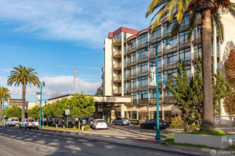 150 Hegenberger Road Oakland CA 94621