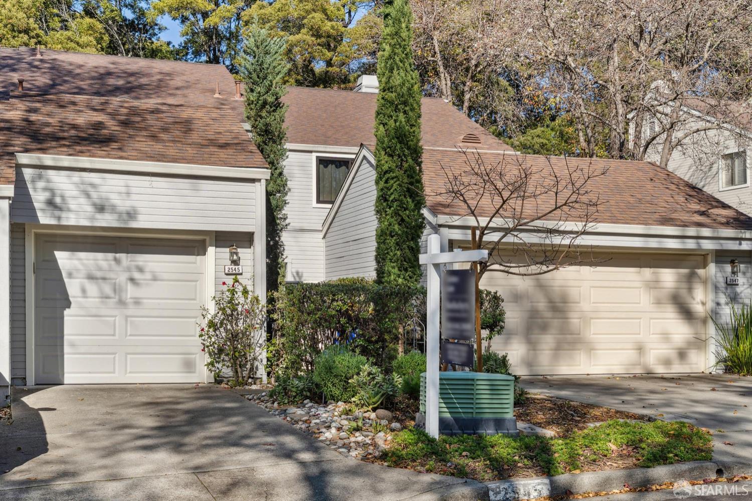 2545 Treeside Way, San Pablo CA 94806