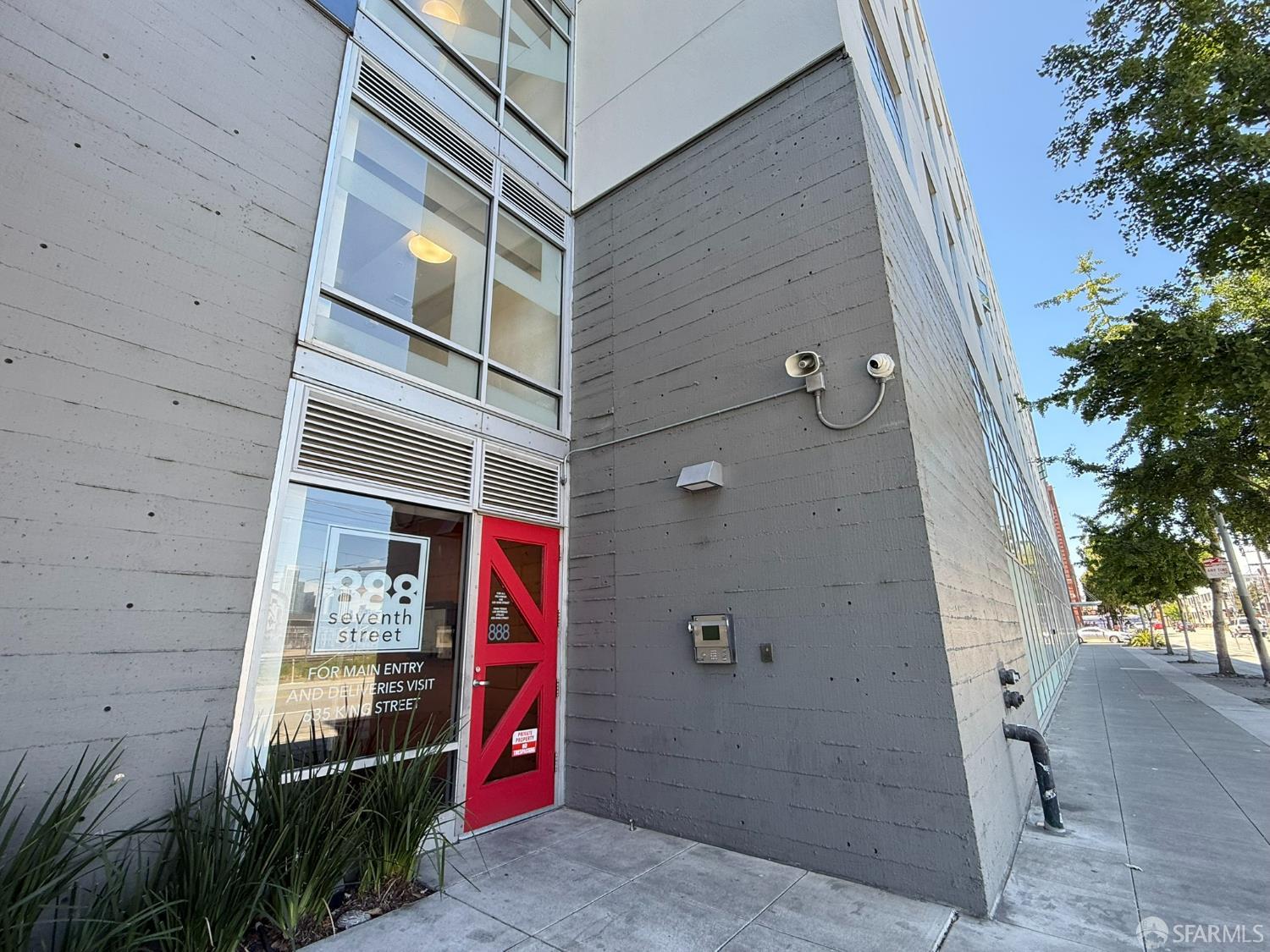 888 7th Street 355