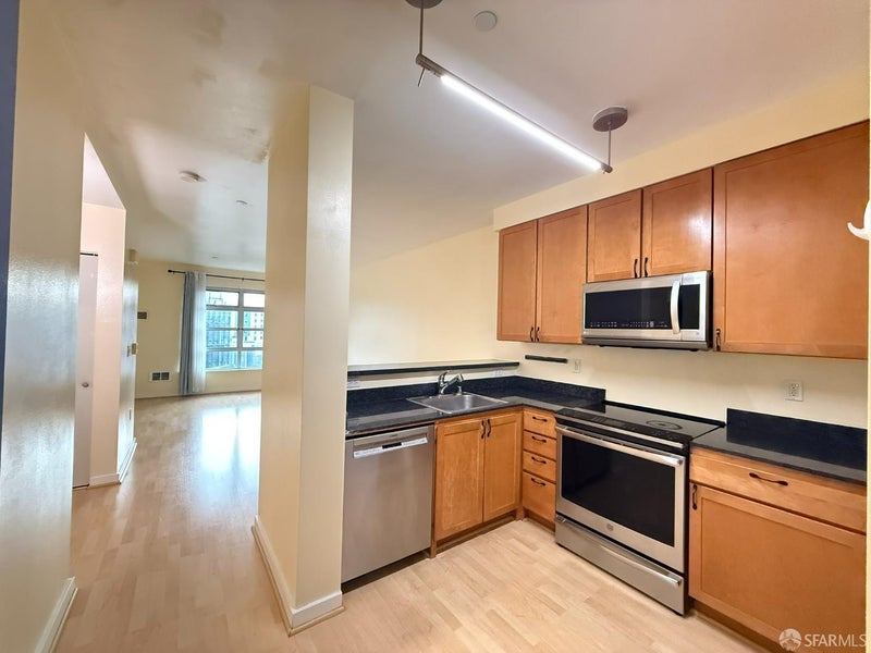 888 7th Street 355