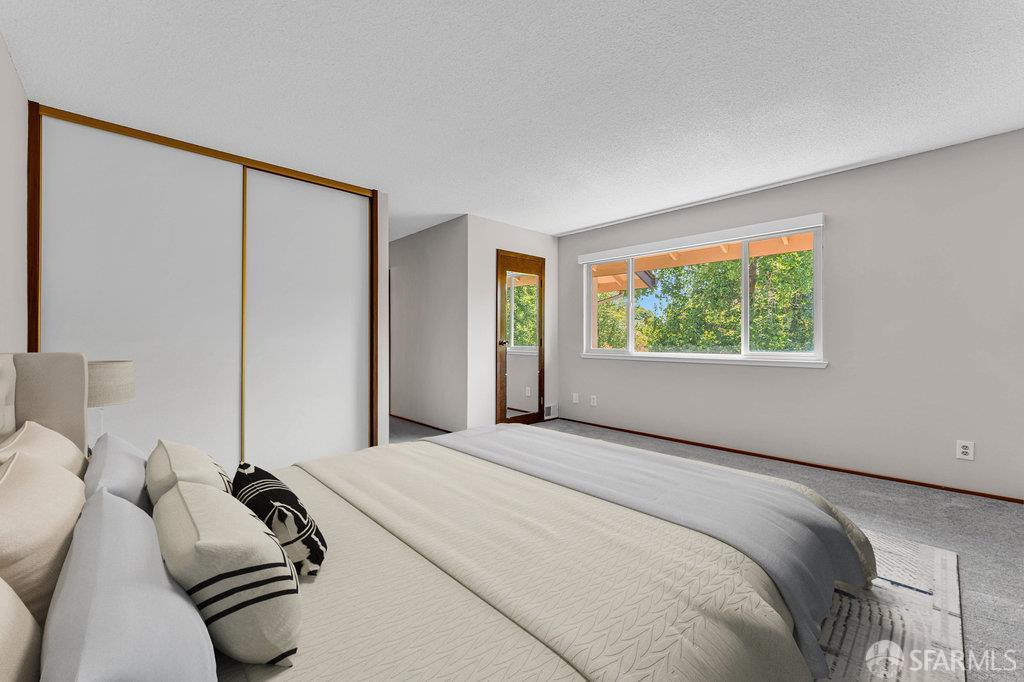 Walnut Creek, California 94598, United States, 3 Bedrooms Bedrooms, ,3 BathroomsBathrooms,Residential,Active,217744