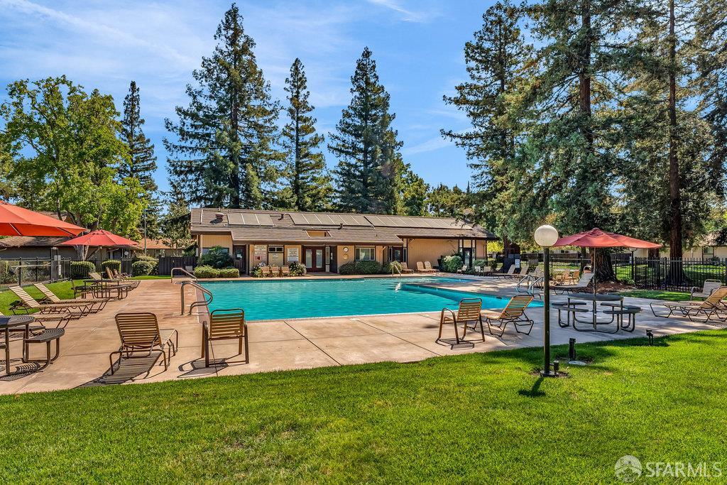 Walnut Creek, California 94598, United States, 3 Bedrooms Bedrooms, ,3 BathroomsBathrooms,Residential,Active,217744