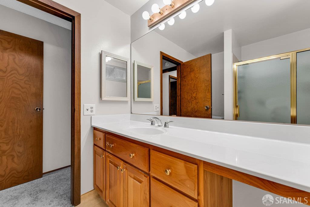 Walnut Creek, California 94598, United States, 3 Bedrooms Bedrooms, ,3 BathroomsBathrooms,Residential,Active,217744