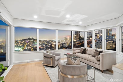 1127 Greenwich Street San Francisco CA 94109
