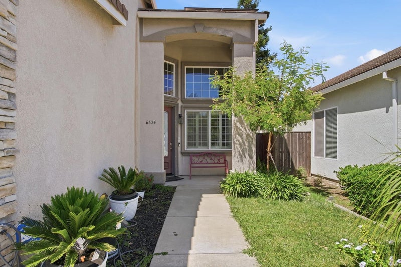 6674 Crestview Circle
