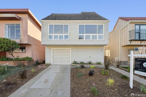 Photo of 67 Zita Manor Mnr, Daly City, CA 94015 (MLS # 425075965)
