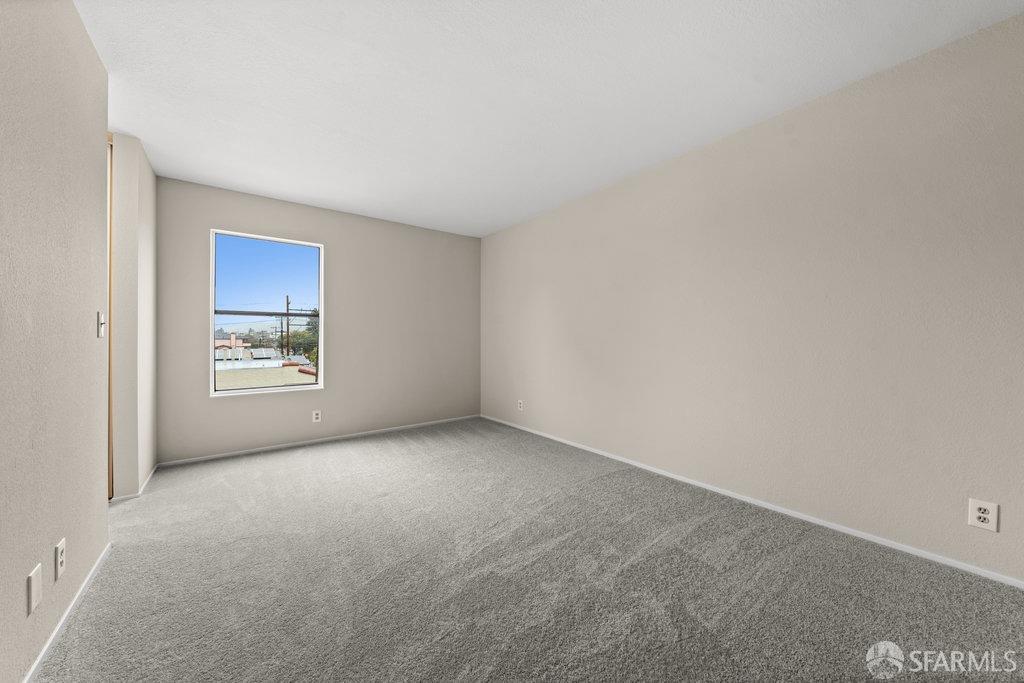 Albany, California 94706, United States, 2 Bedrooms Bedrooms, ,2 BathroomsBathrooms,Residential,Pending,1441