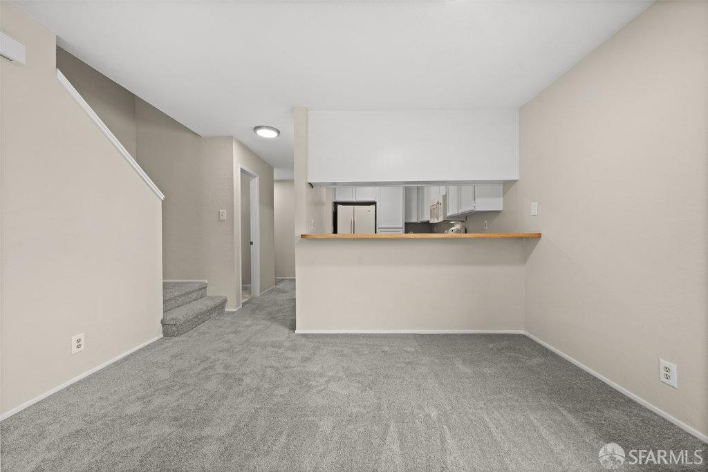 Albany, California 94706, United States, 2 Bedrooms Bedrooms, ,2 BathroomsBathrooms,Residential,Pending,1441