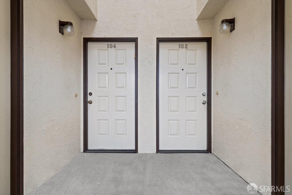 Albany, California 94706, United States, 2 Bedrooms Bedrooms, ,2 BathroomsBathrooms,Residential,Pending,1441