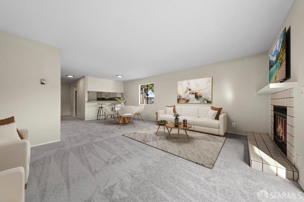 Albany, California 94706, United States, 2 Bedrooms Bedrooms, ,2 BathroomsBathrooms,Residential,Pending,1441