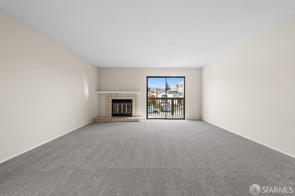 Albany, California 94706, United States, 2 Bedrooms Bedrooms, ,2 BathroomsBathrooms,Residential,Pending,1441