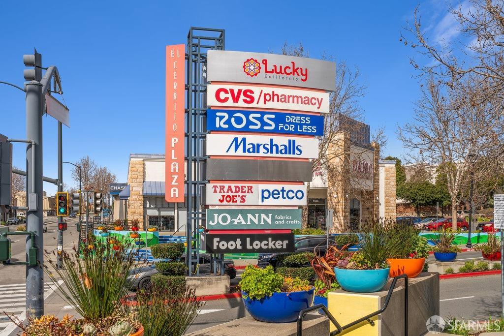 Albany, California 94706, United States, 2 Bedrooms Bedrooms, ,2 BathroomsBathrooms,Residential,Pending,1441