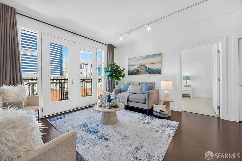 585 9th Street 551