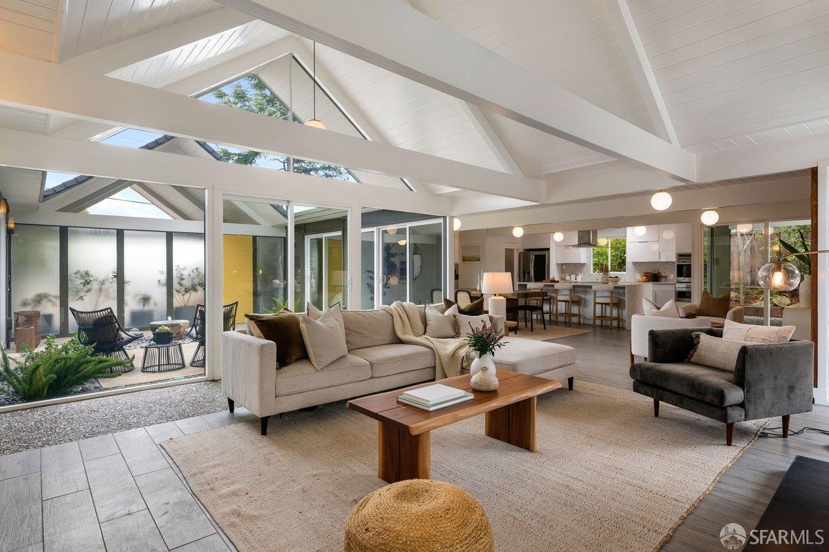 18508 Mountain Lane