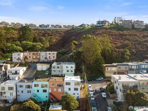 A home in Daly City