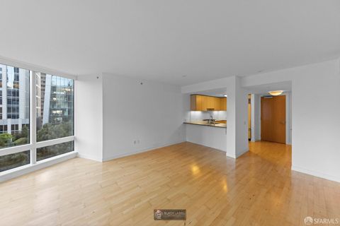 301 Mission Street Unit 12E, San Francisco, CA 94105 - #: 424072054