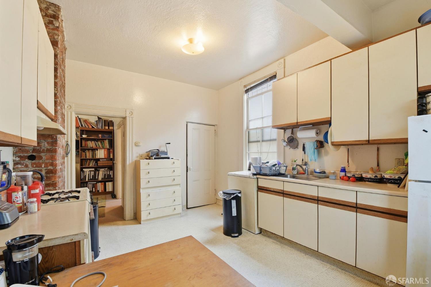 438-440 Lily Street