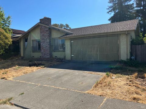 Photo of 1108 Gumwood Lane, Petaluma, CA 94954 (MLS # 325087233)