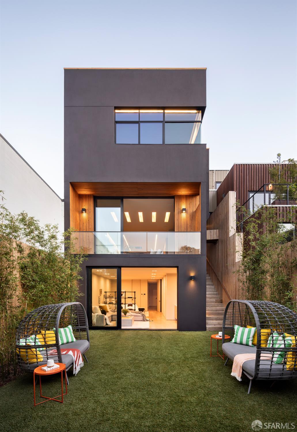 1864 Greenwich Street