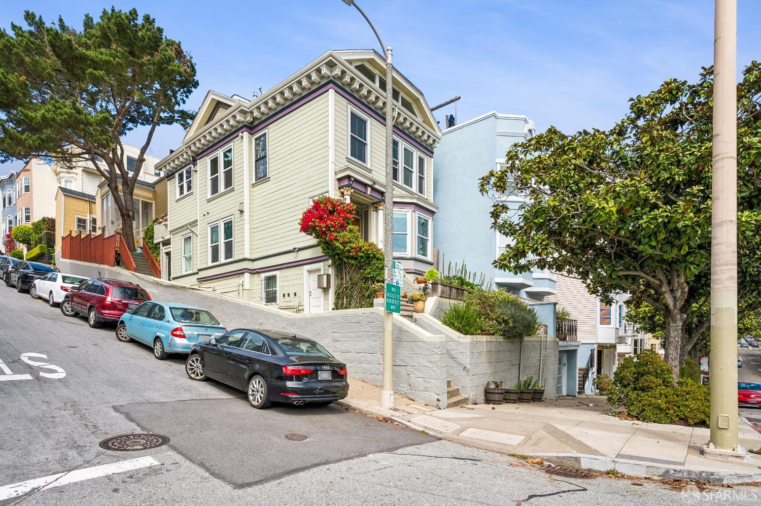240 Castro Street